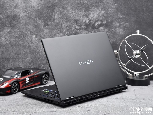 惠普OMEN暗影精灵10笔记本（i9 14900HX+RTX4060）评测，笔记本评测网（bjbpc.com）