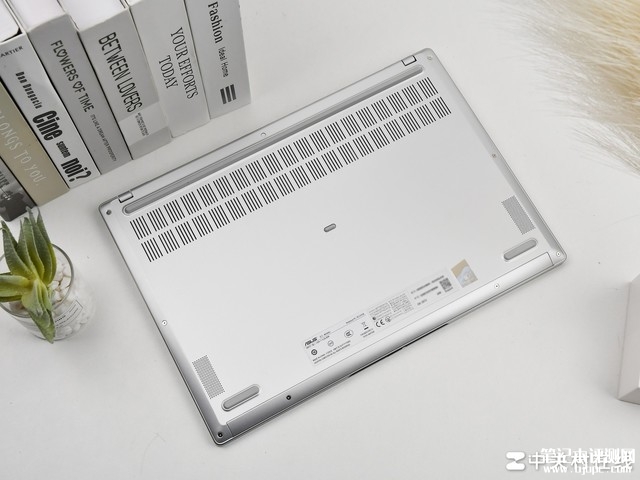 华硕无畏Pro15 2024笔记本(锐龙7 8845H）评测，笔记本评测网（bjbpc.com）